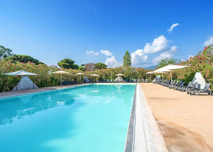Domaine D'anghione Camping *