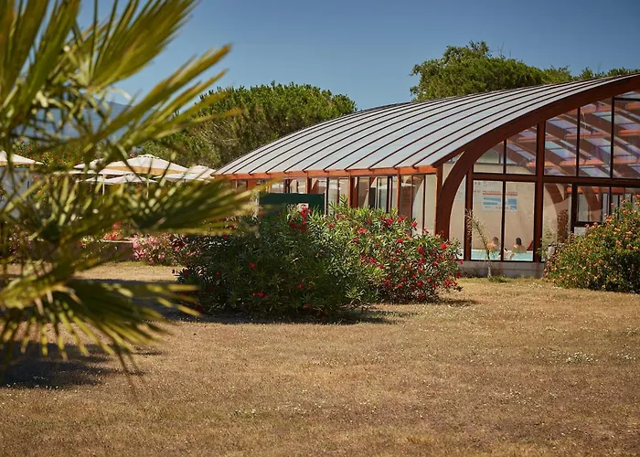 Domaine D'anghione Camping *